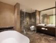 Bathtub Hotel Room Courtyard by Marriott Shillong